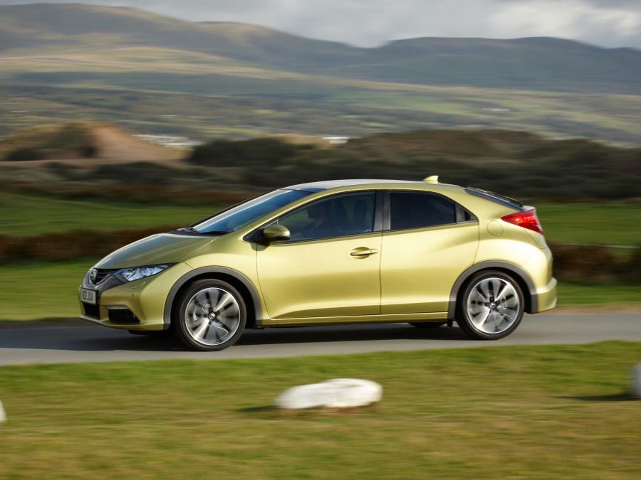  Honda Civic 2012 года  (UK) (фото 21 из 30)
